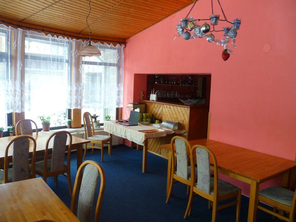 V+V Pension Harrachov Bagian luar foto